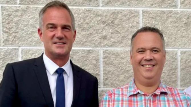 Shadow secretary of state gives support to injured police officer